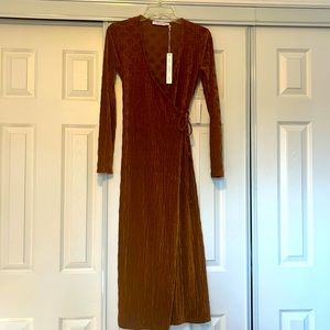 Lisa Says Gah Wrap Dress Size Small